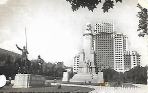 Postales: MADRID - 94. PLAZA DE ESPAÑA - DOMINGUEZ - CIRCULADA